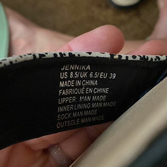 JUST Fab black‎ and animal print gladiator sandals - Picture 8 of 9